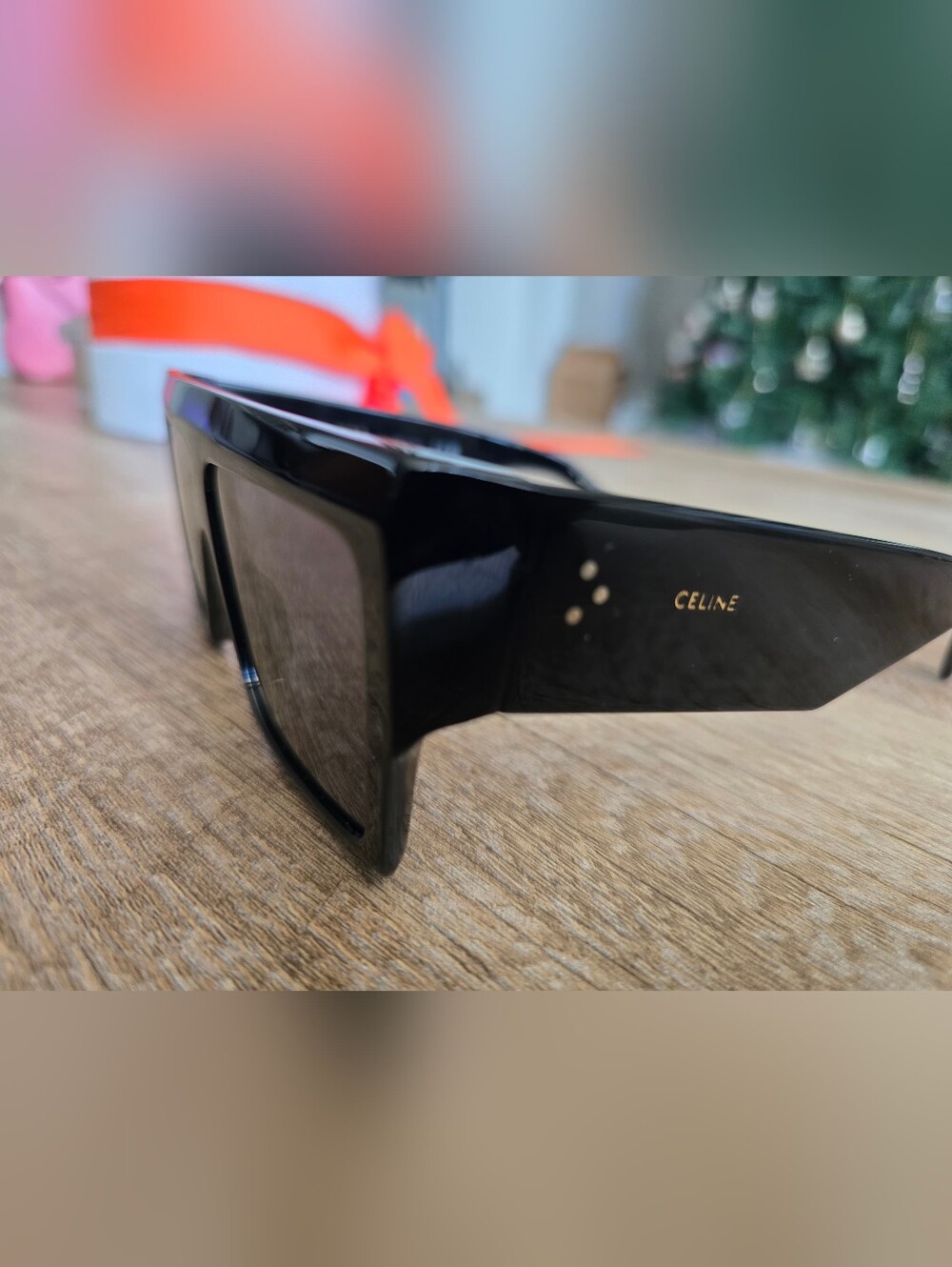 Celine CL40092I Black Geometric Shield Sunglasses - Picture 5 of 5